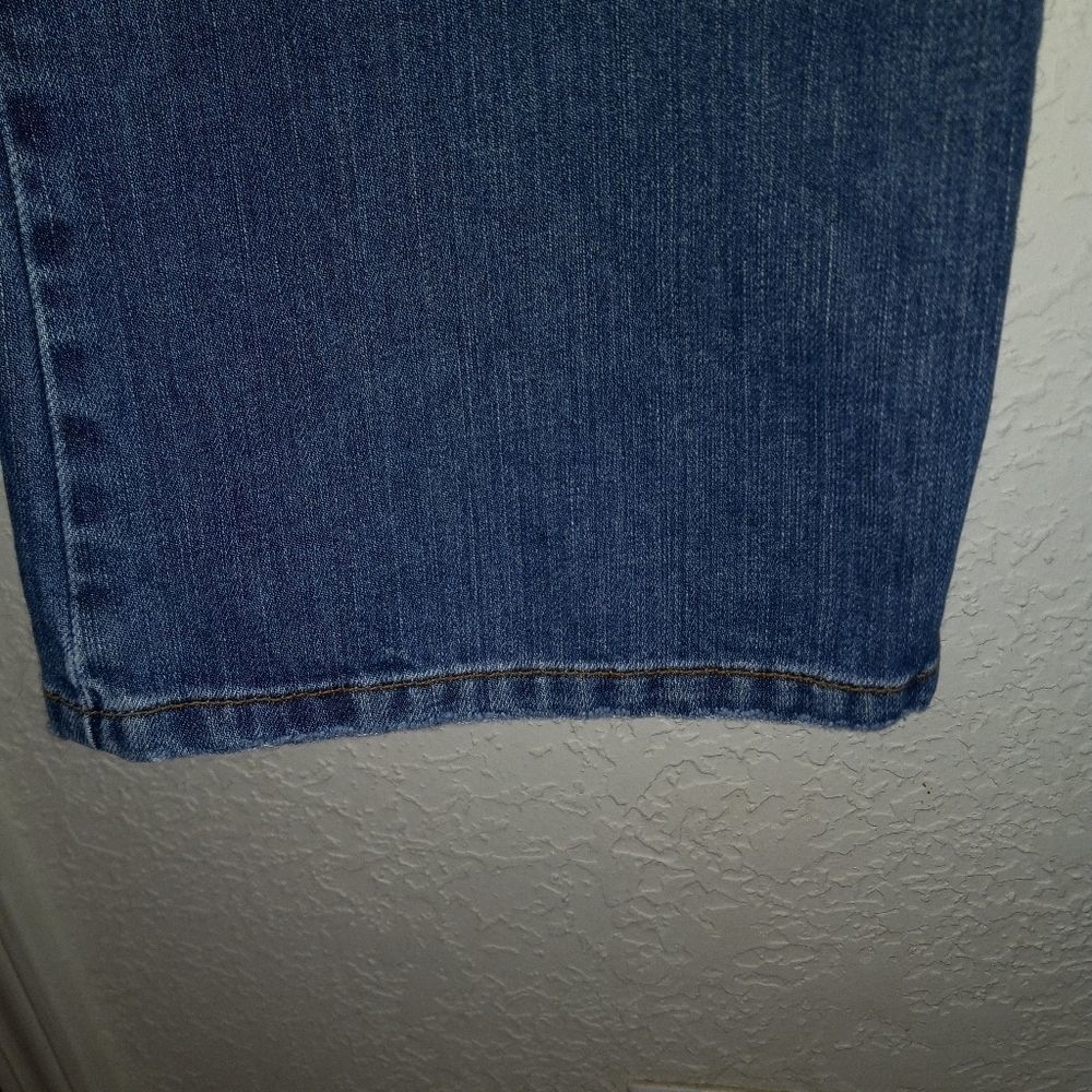 LUCKY BRAND BUTTON FLY JEANS - Picture 14 of 15